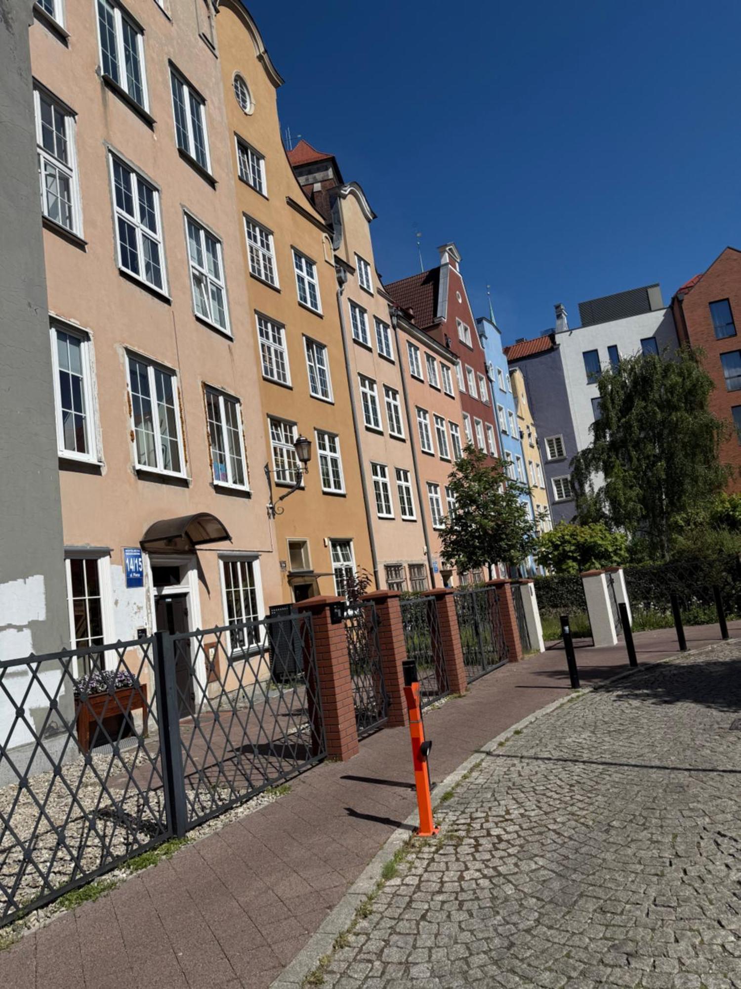 Apartament Kameralny Przy Ul. Piwnej Гданск Екстериор снимка