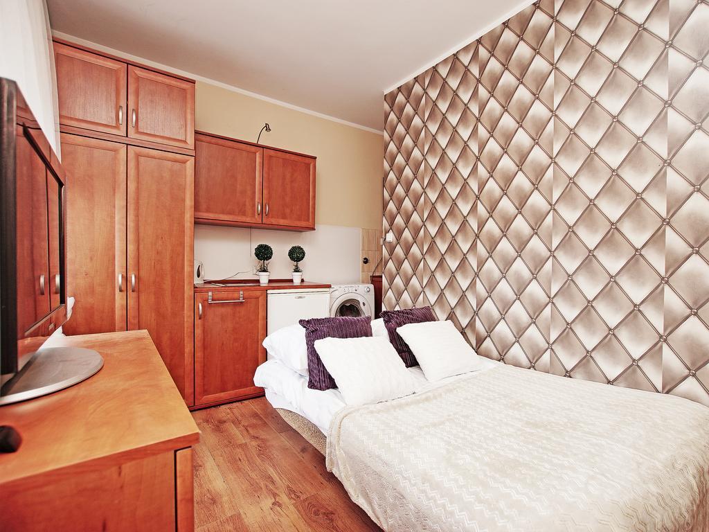 Apartament Kameralny Przy Ul. Piwnej Гданск Екстериор снимка